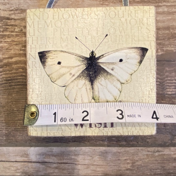 Butterfly Wish Burlap Hanging Tile  Nature’s Journey by Marjolein - Picture 4 of 11